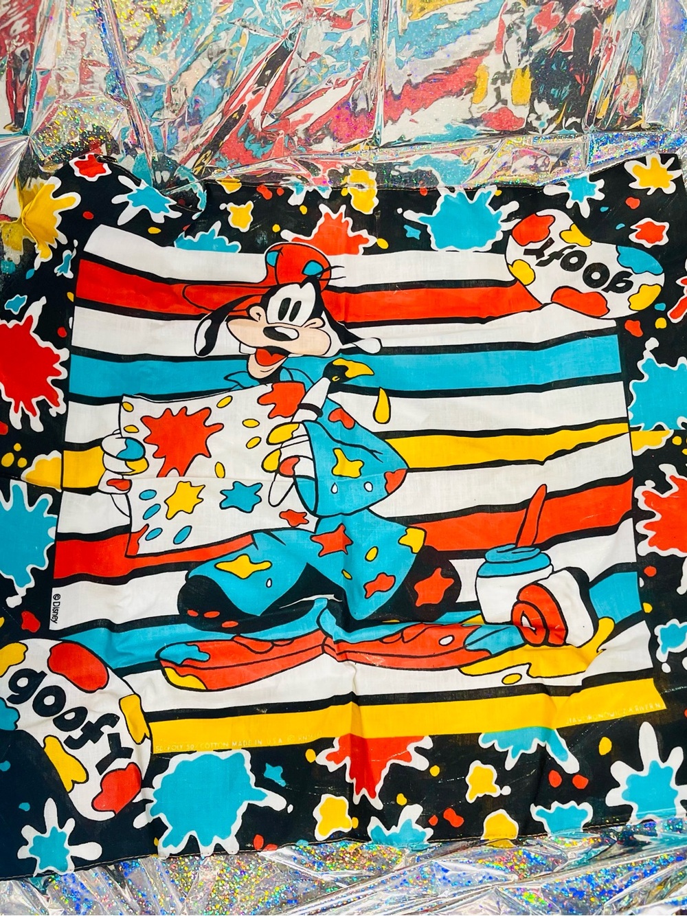 WALT DISNEY GOOFY THE PAINTER BANDANA